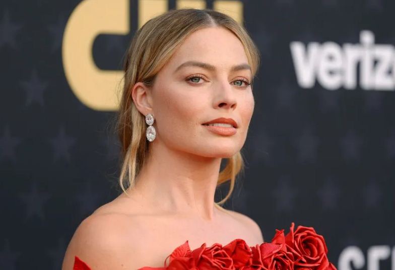 Margot Robbie: The Rising Star of Hollywood