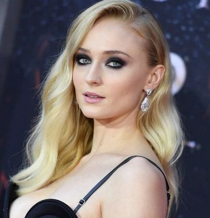 All About Sophie Turner: Her Journey from a Small Town to Hollywood Stardom