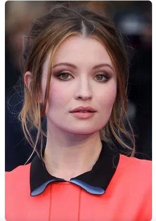 Emily Browning – Name, age, height, hometown, famous movies, current relationship, awards.