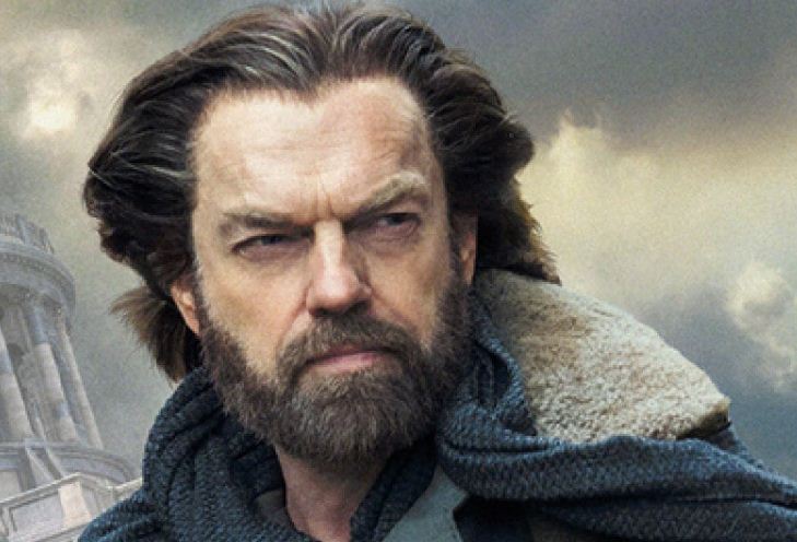 Hugo Weaving – Name, age, height, hometown, famous movies, current relationship, awards.