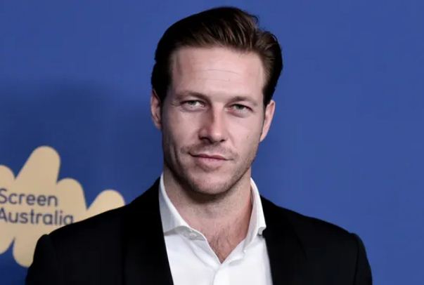 Luke Bracey – Name, age, height, hometown, famous movies, current relationship, awards.