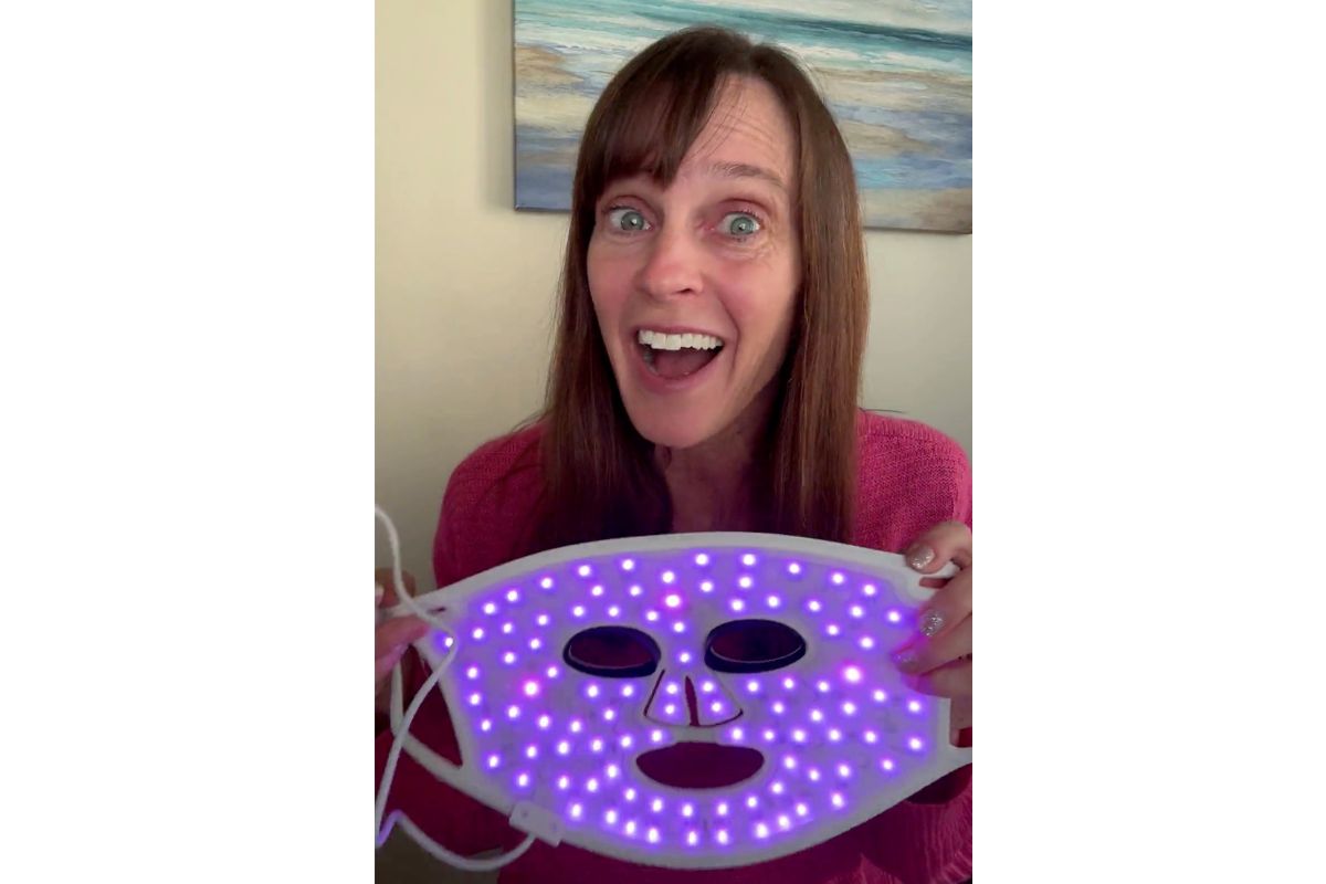 PlushDerm LED Red Light Therapy Mask: A Game-Changer in Skincare Technology