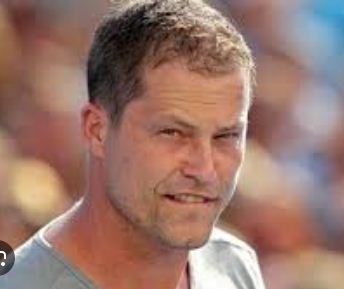 Til Schweiger – Name, age, height, hometown, famous movies, current relationship, awards.