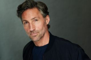 Benjamin Sadler – Name, age, height, hometown, famous movies, current relationship, awards.